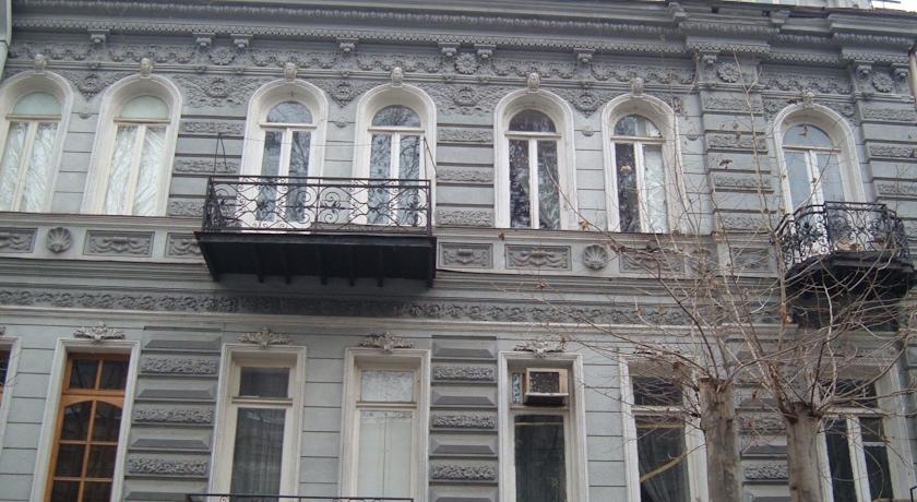 Old Tbilisi Trio Apartments Dış mekan fotoğraf
